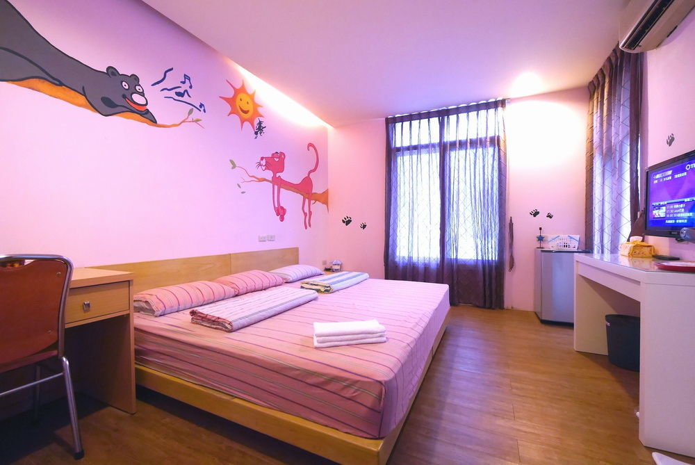 Luca Hotel Taichung Exterior foto
